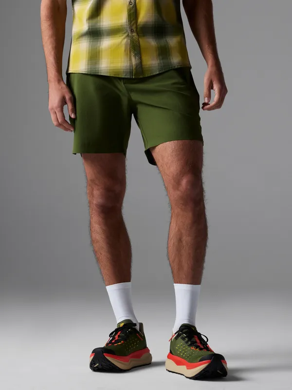 Rabbit Men's High Country Short 6" Chive